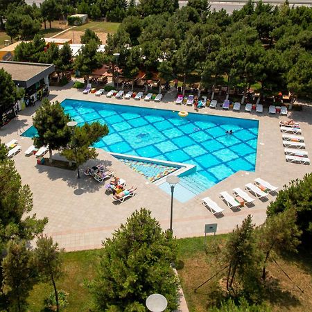 Homebridge Hotel Apartments Baku Eksteriør billede