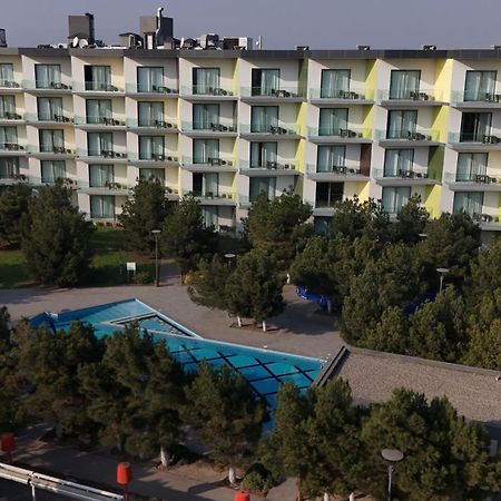 Homebridge Hotel Apartments Baku Eksteriør billede