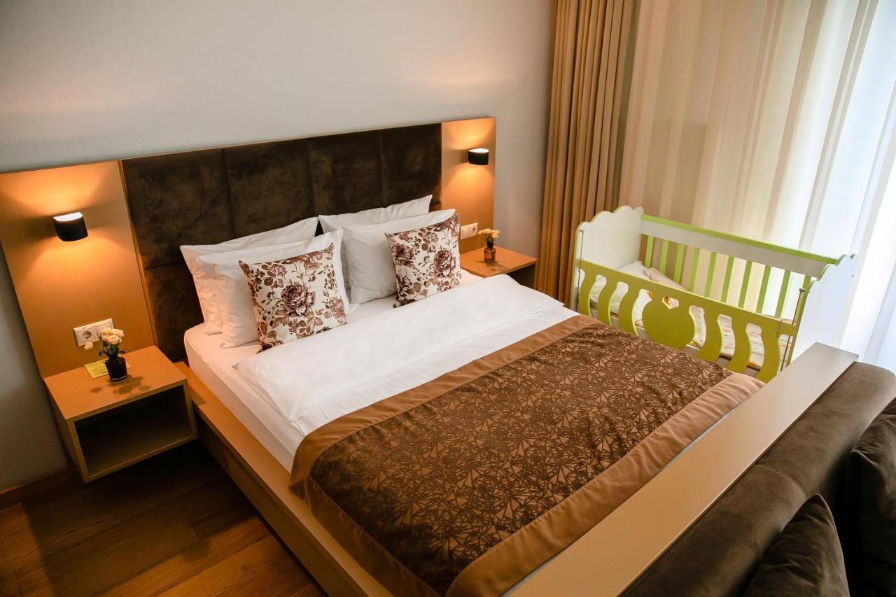 Homebridge Hotel Apartments Baku Eksteriør billede