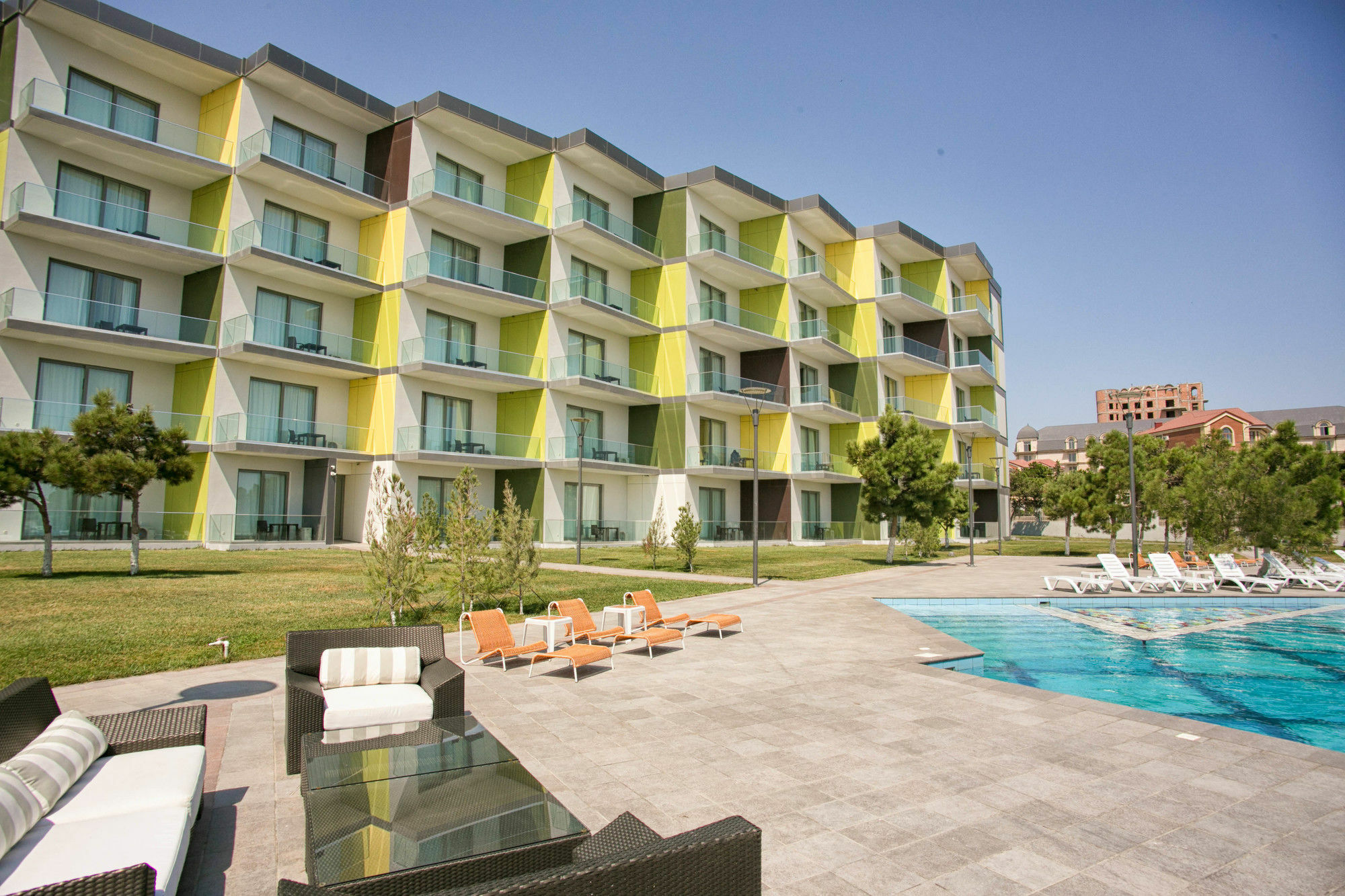 Homebridge Hotel Apartments Baku Eksteriør billede